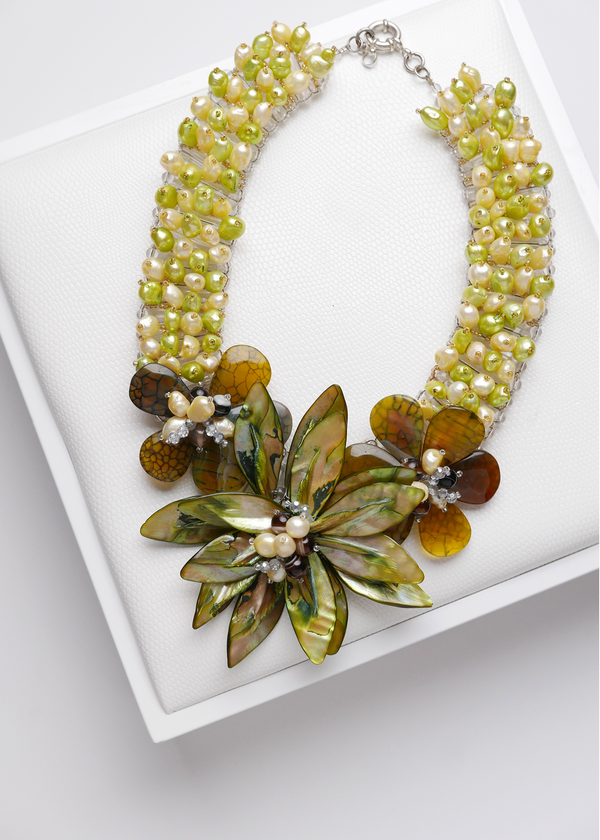 Abalone with Dyed Freshwater Pearl